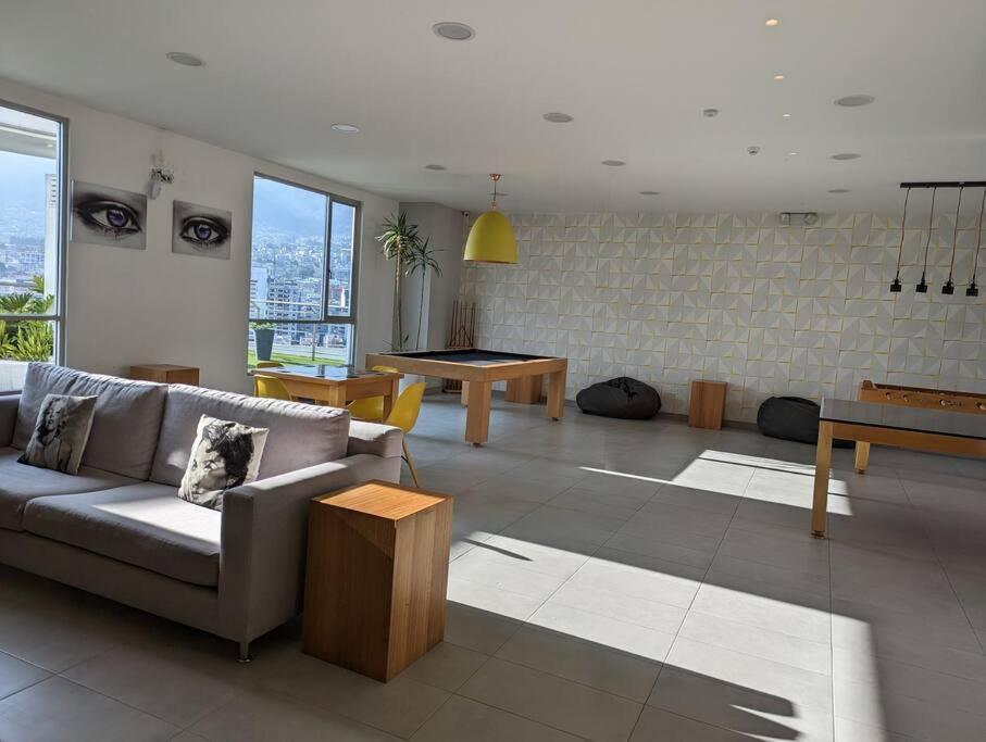 Ph - Metro La Carolina Apartment Quito